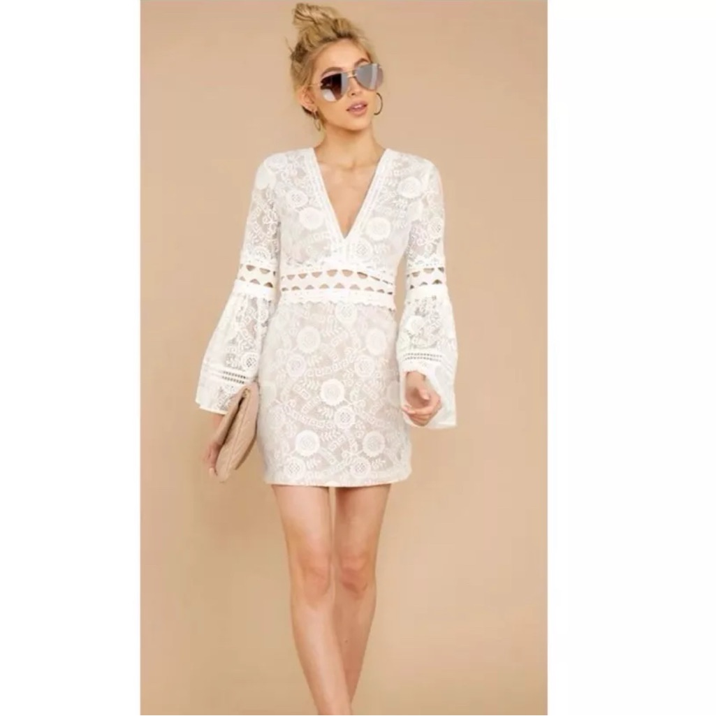 Endless Rose V Neck Bell Sleeve Lace Cut Out Mini Cocktail Party Dress Size S